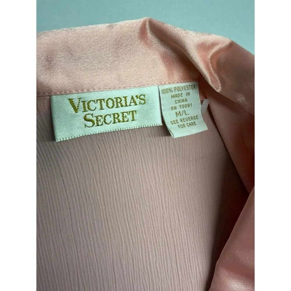 Vintage Victoria's Secret Gold Label satin notch collar nightshirt. Pink. Sz M/L